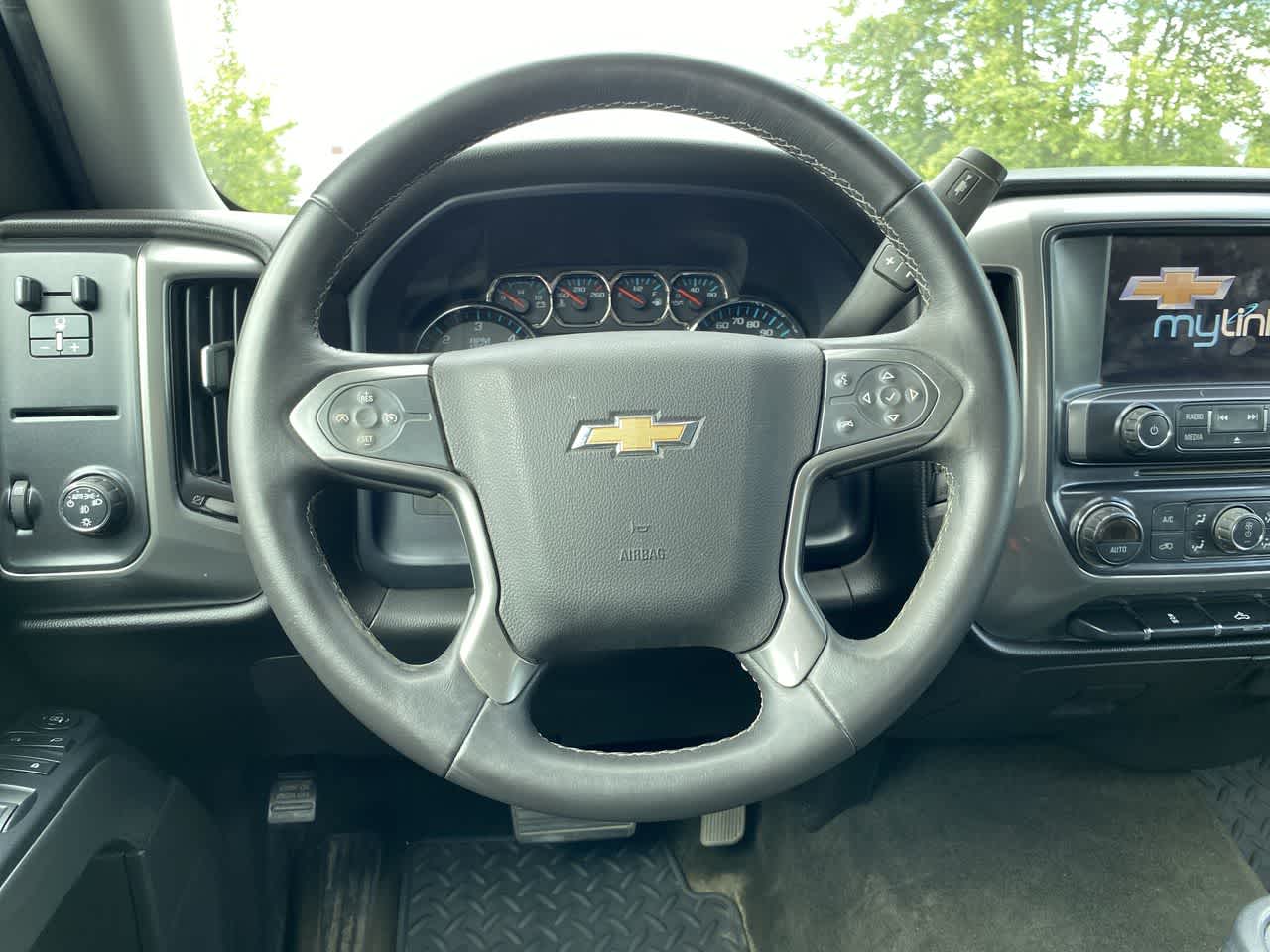 Thumbnail: 2016 Chevrolet Silverado 1500 - 14