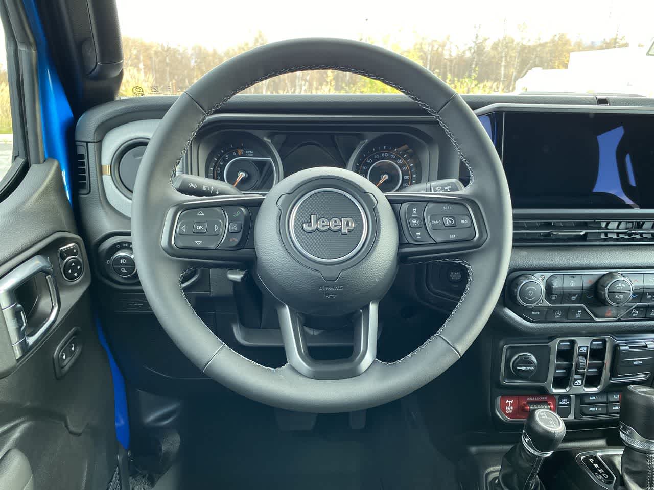 Thumbnail: 2025 Jeep Gladiator - 20