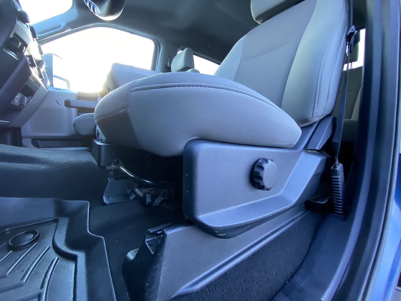 Thumbnail: 2020 Ford F-250 - 12