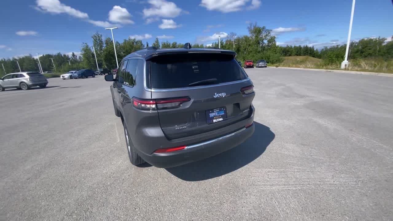 Thumbnail: 2023 Jeep Grand Cherokee - 9