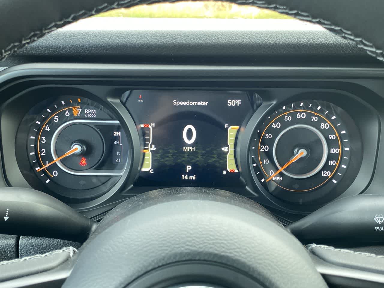 Thumbnail: 2025 Jeep Gladiator - 21