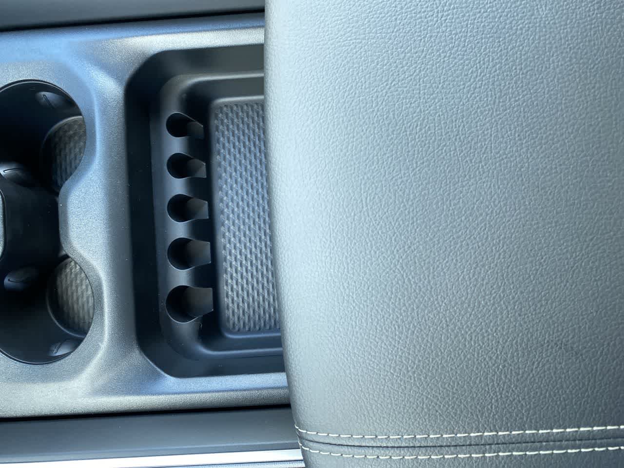 Thumbnail: 2026 RAM 1500 - 21