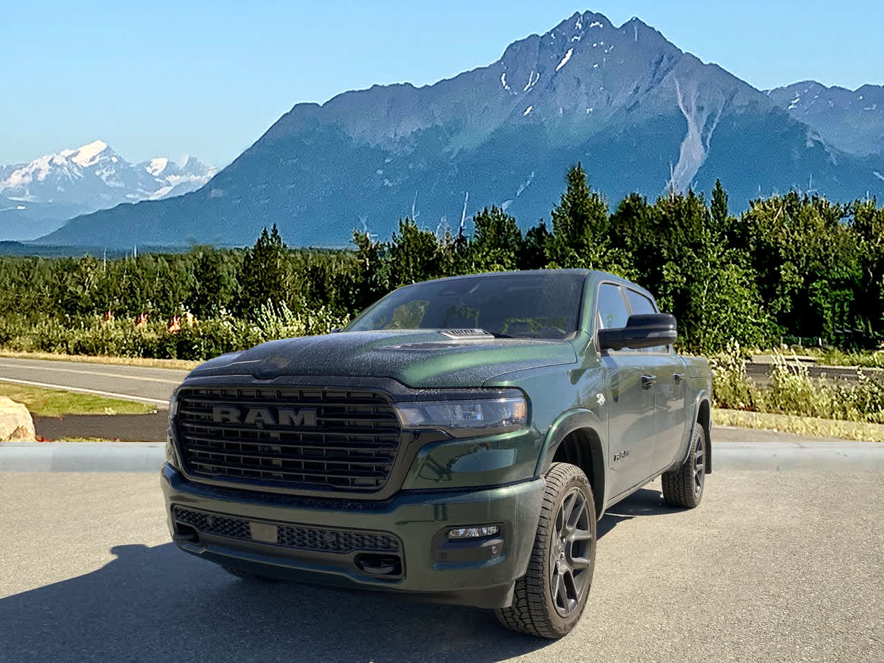 2026 RAM 1500 Laramie 4x4 Crew Cab 5'7's photo