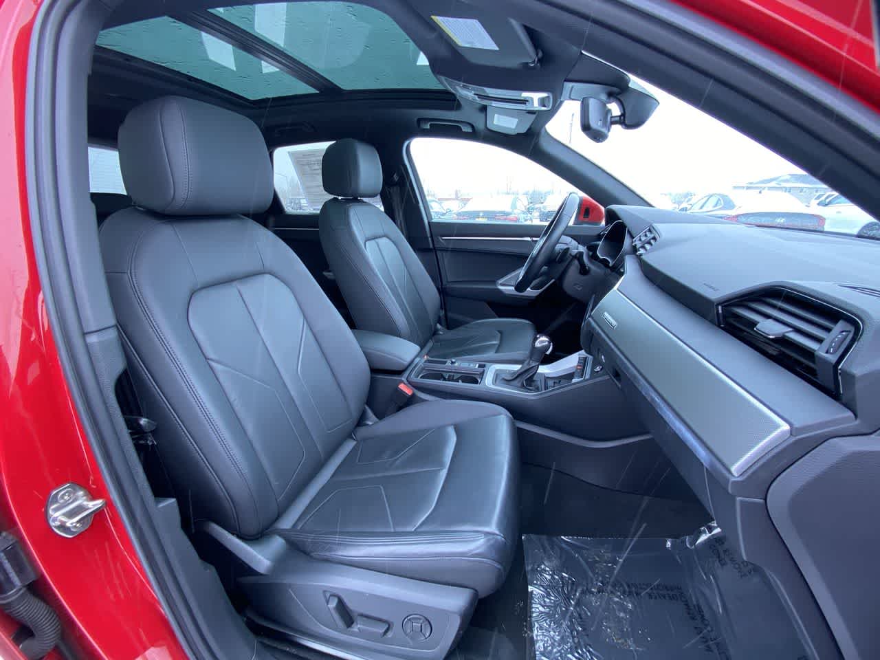 Thumbnail: 2024 Audi Q3 - 26