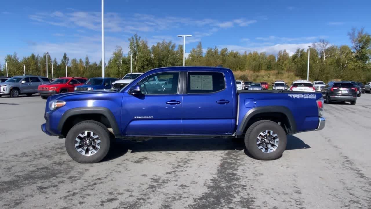 Thumbnail: 2023 Toyota Tacoma - 8