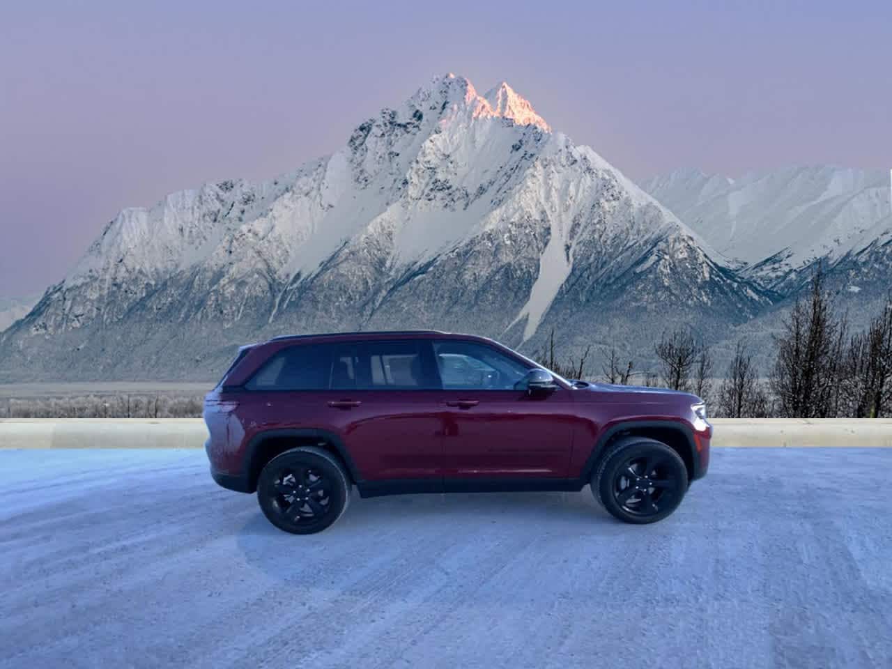 Thumbnail: 2025 Jeep Grand Cherokee - 6