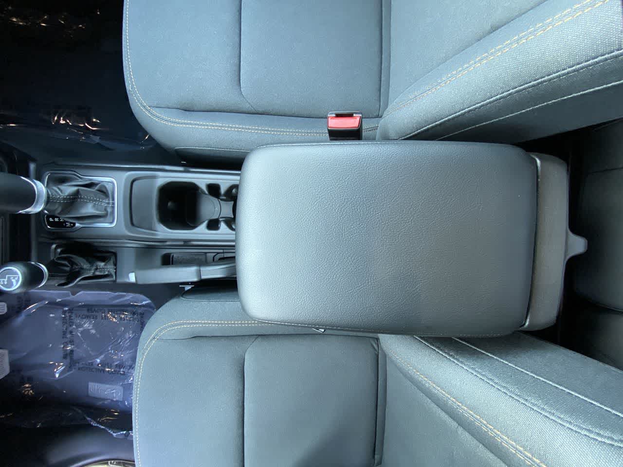 Thumbnail: 2025 Jeep Gladiator - 21