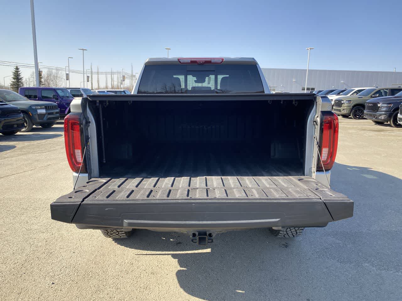 Thumbnail: 2024 GMC Sierra 1500 - 27