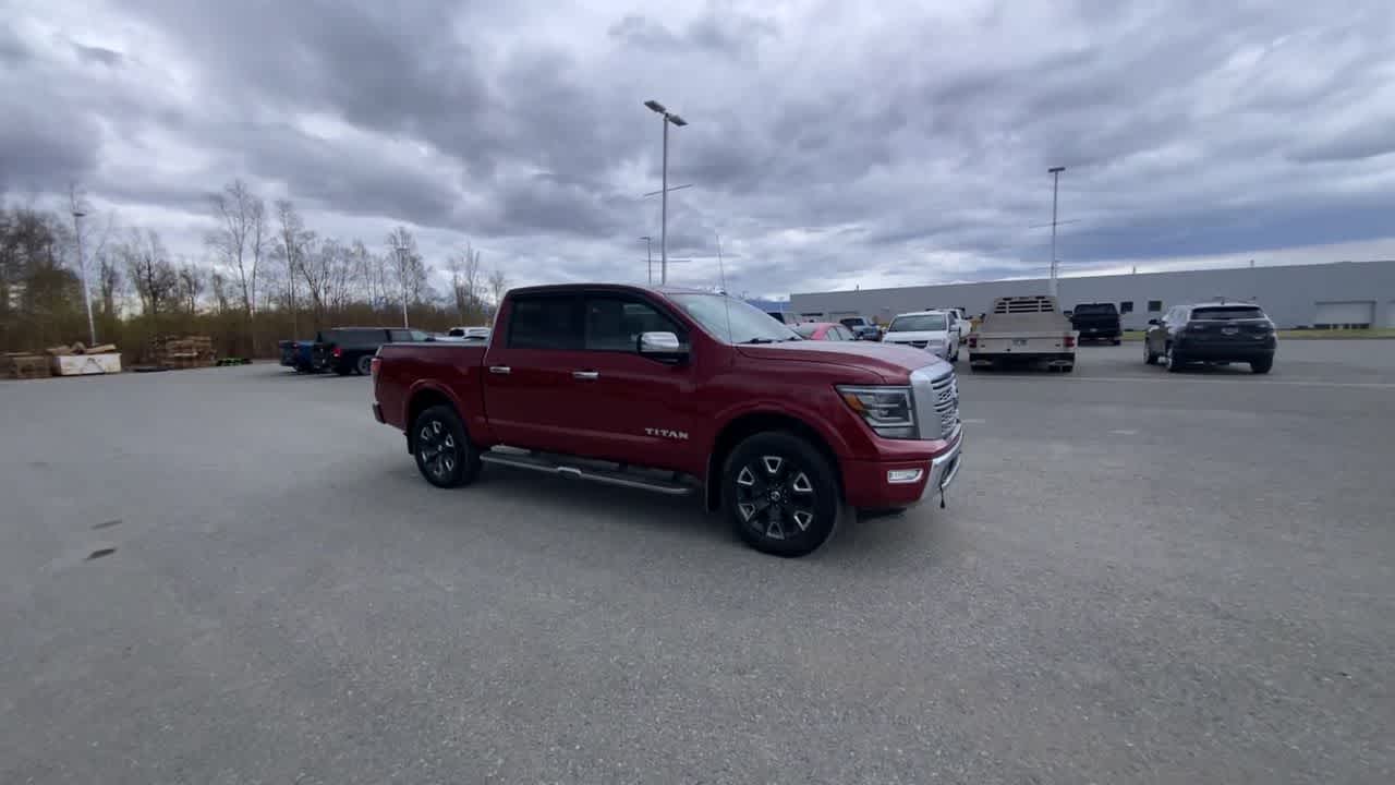Thumbnail: 2021 Nissan Titan - 7