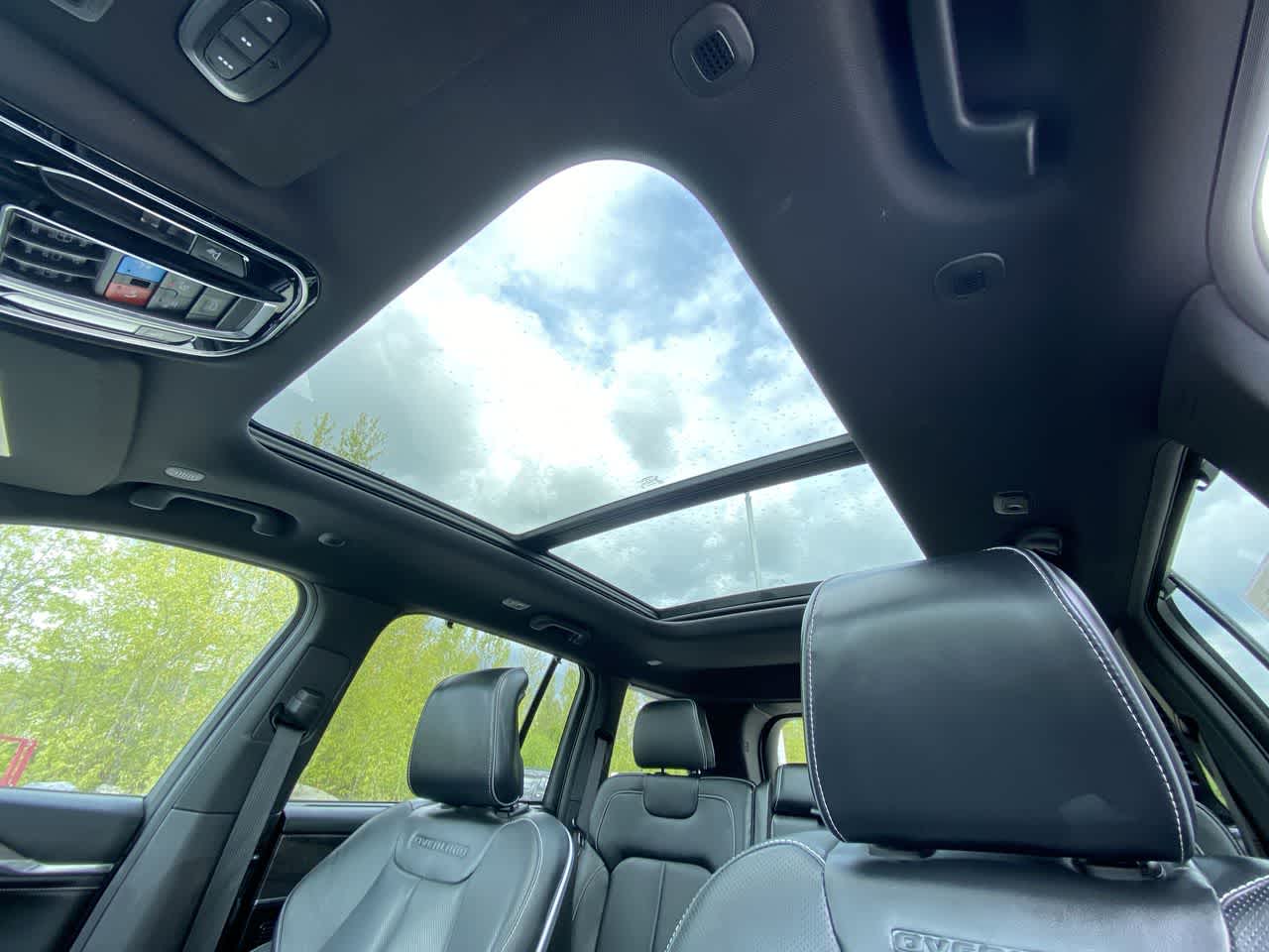 Thumbnail: 2023 Jeep Grand Cherokee - 23