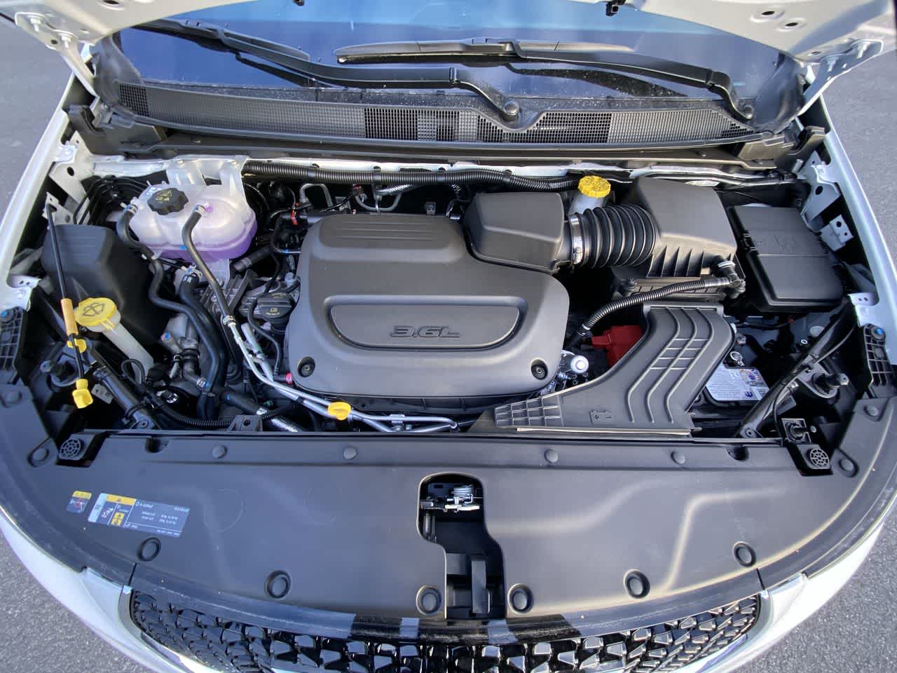 Thumbnail: 2026 Chrysler Pacifica - 28