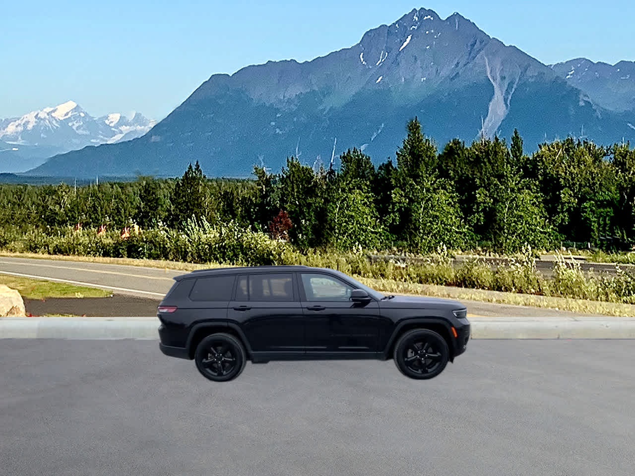 Thumbnail: 2023 Jeep Grand Cherokee - 6