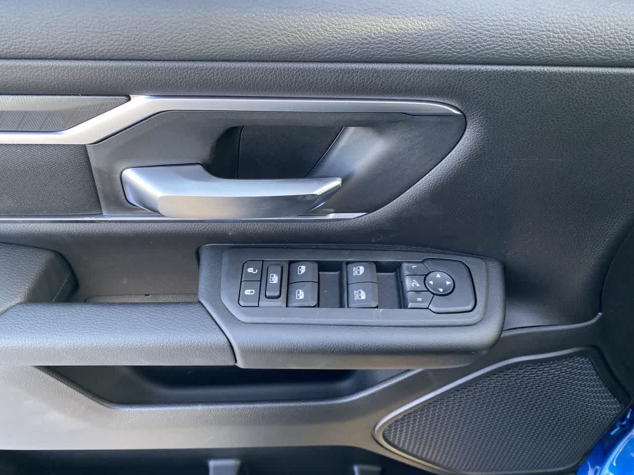 Thumbnail: 2026 RAM 1500 - 13