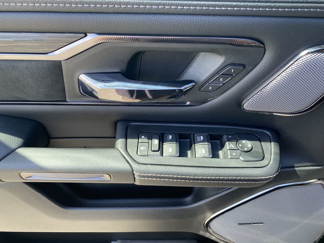 Thumbnail: 2026 RAM 1500 - 13