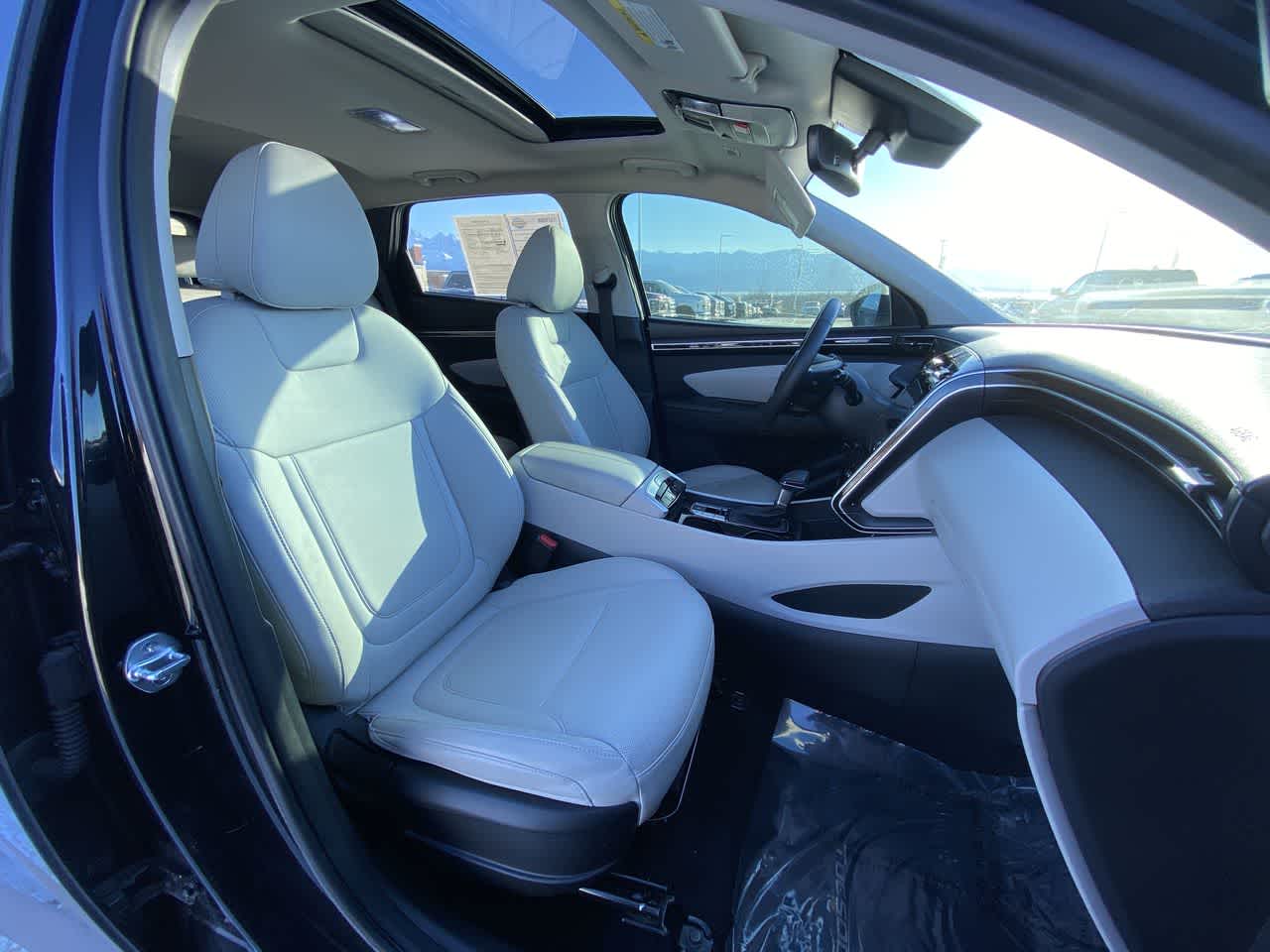 Thumbnail: 2023 Hyundai Tucson - 26