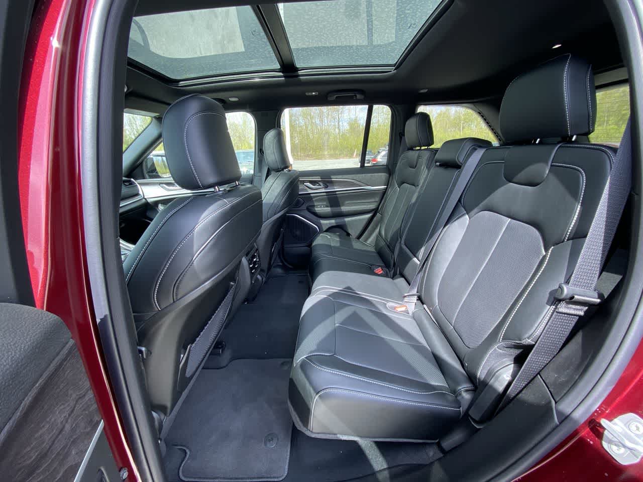 Thumbnail: 2026 Jeep Grand Cherokee - 25