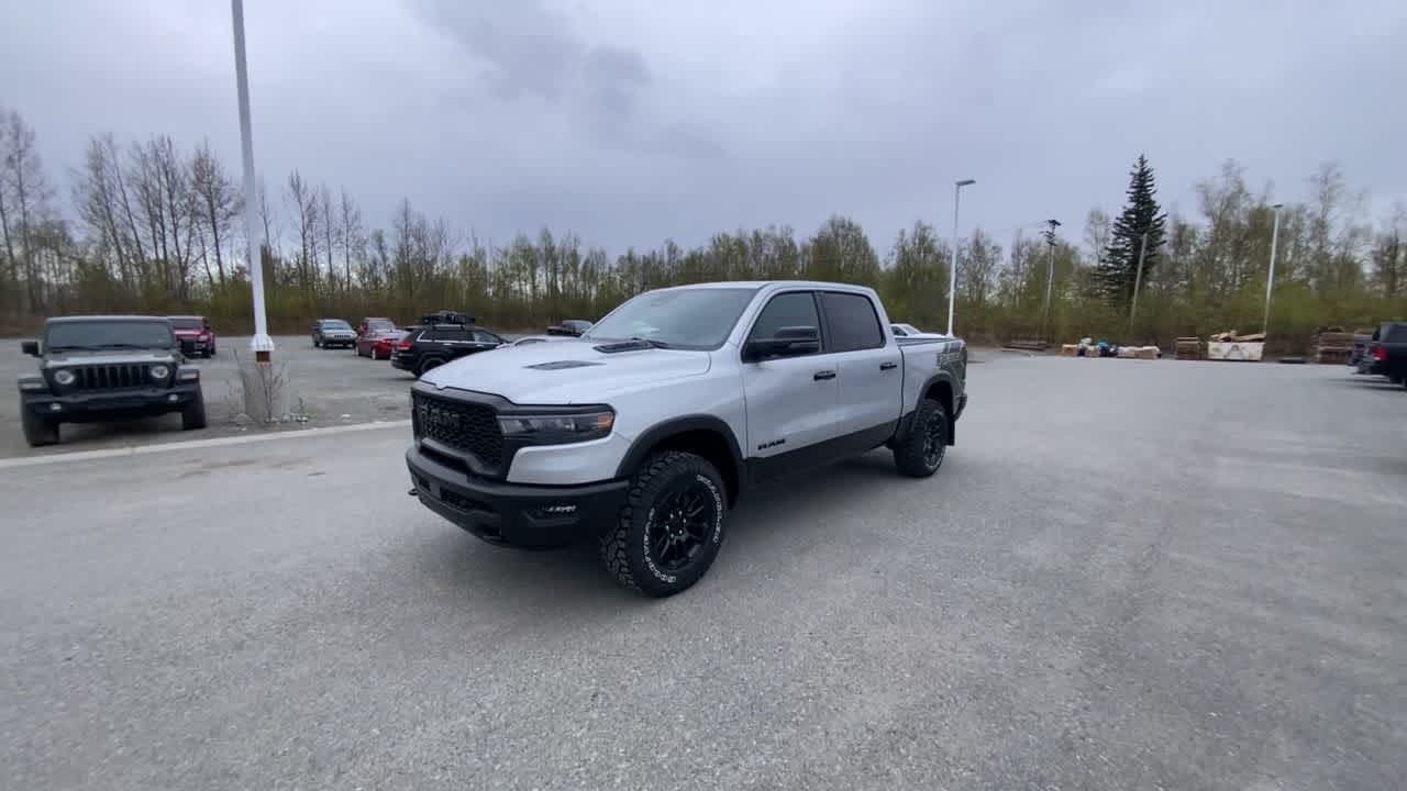 Thumbnail: 2026 RAM 1500 - 9