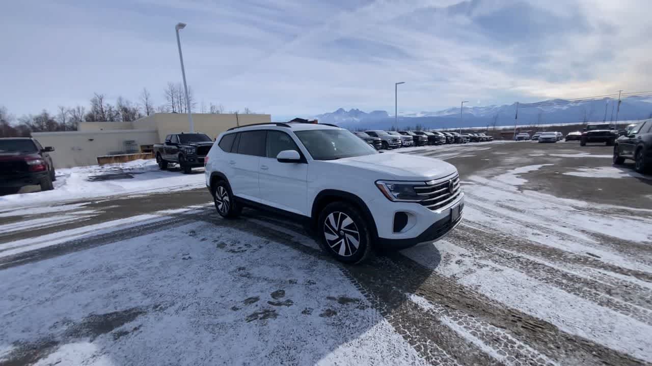 Thumbnail: 2025 Volkswagen Atlas - 10