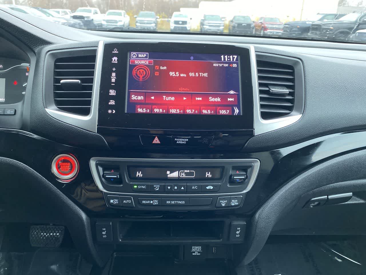 Thumbnail: 2019 Honda Ridgeline - 16