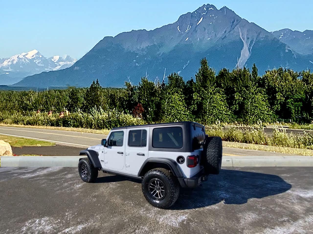 Thumbnail: 2026 Jeep Wrangler - 3