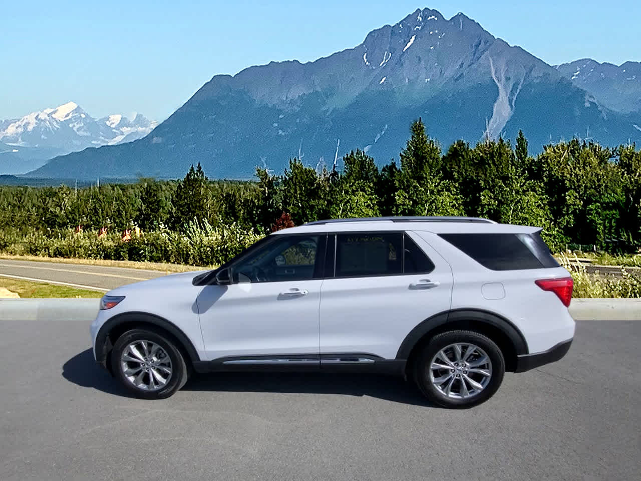 Used 2023 Ford Explorer Limited with VIN 1FMSK8FH5PGA06842 for sale in Wasilla, AK