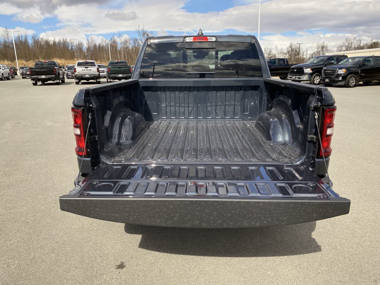 Thumbnail: 2026 RAM 1500 - 25