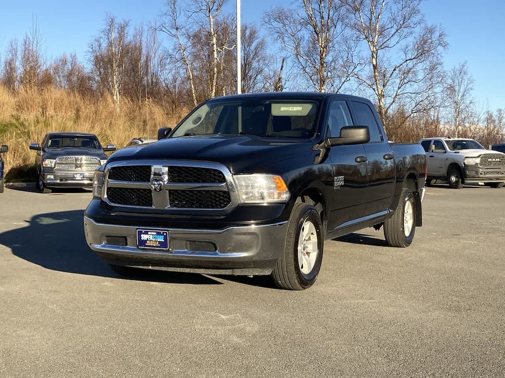 Used 2022 Ram 1500 Classic SLT Truck Crew Cab