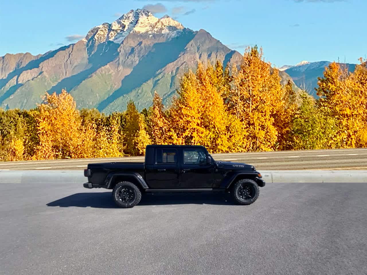 Thumbnail: 2025 Jeep Gladiator - 6