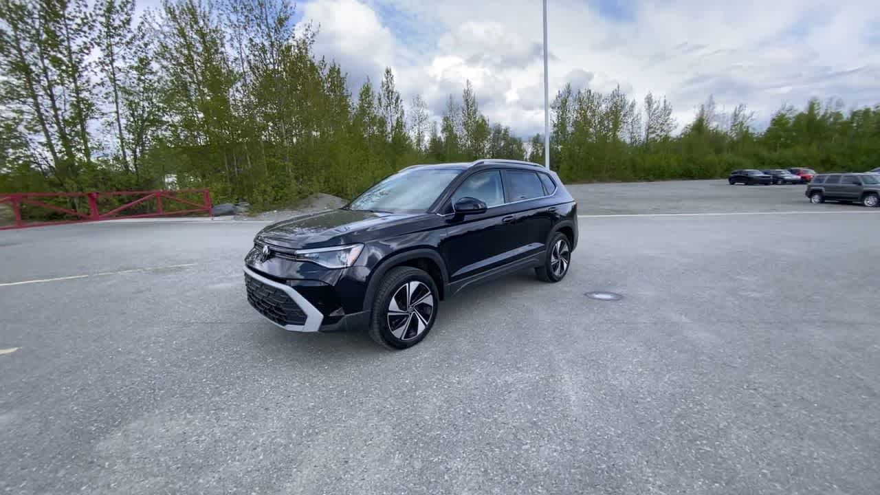 Thumbnail: 2025 Volkswagen Taos - 9