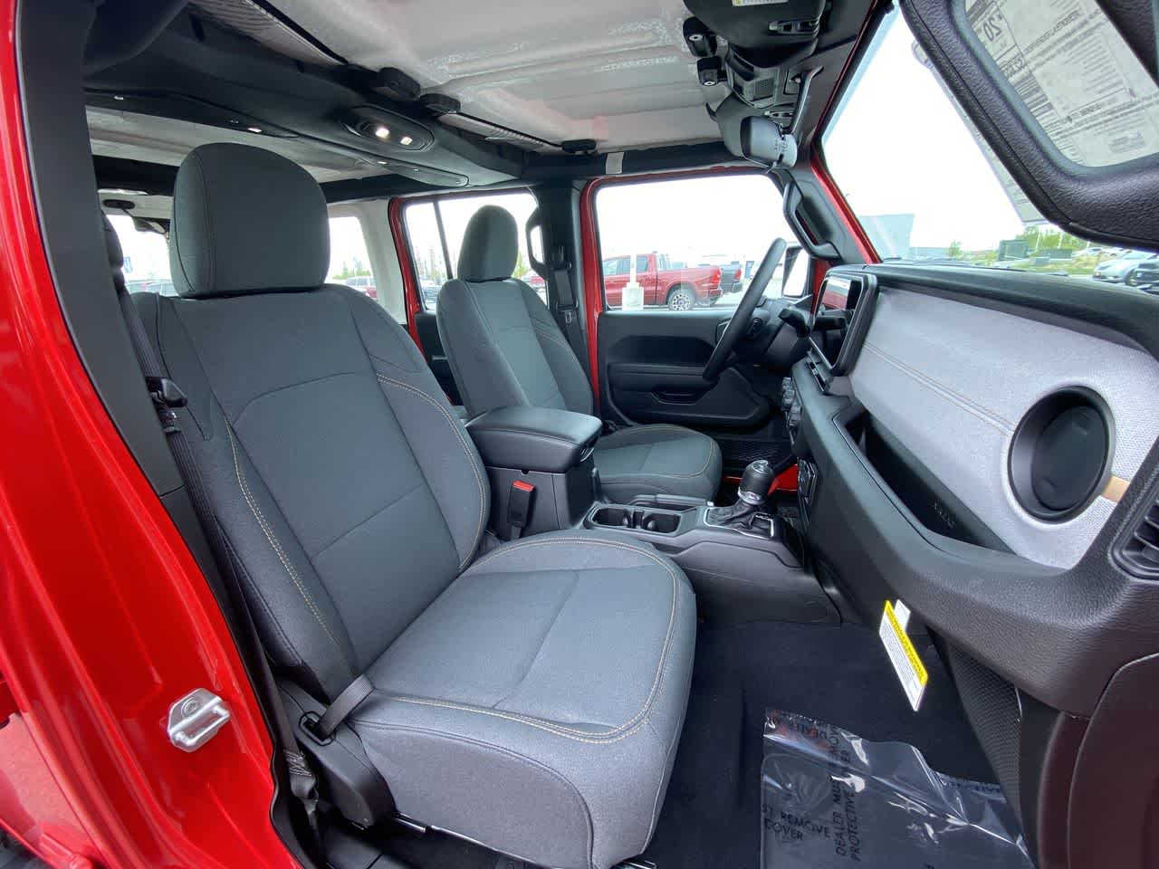 Thumbnail: 2025 Jeep Wrangler - 33