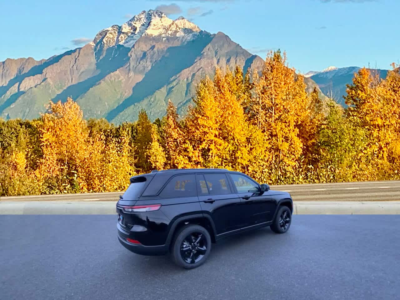 Thumbnail: 2025 Jeep Grand Cherokee - 5