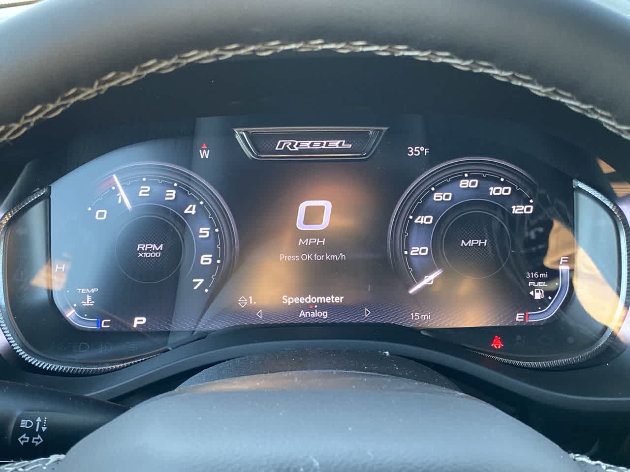 Thumbnail: 2025 RAM 1500 - 21