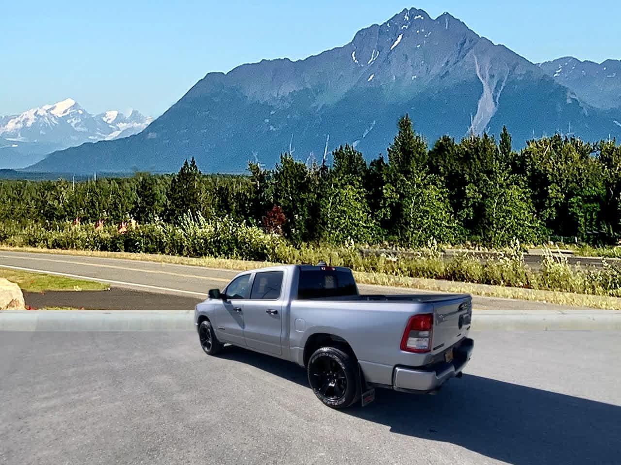 Thumbnail: 2024 RAM 1500 - 3