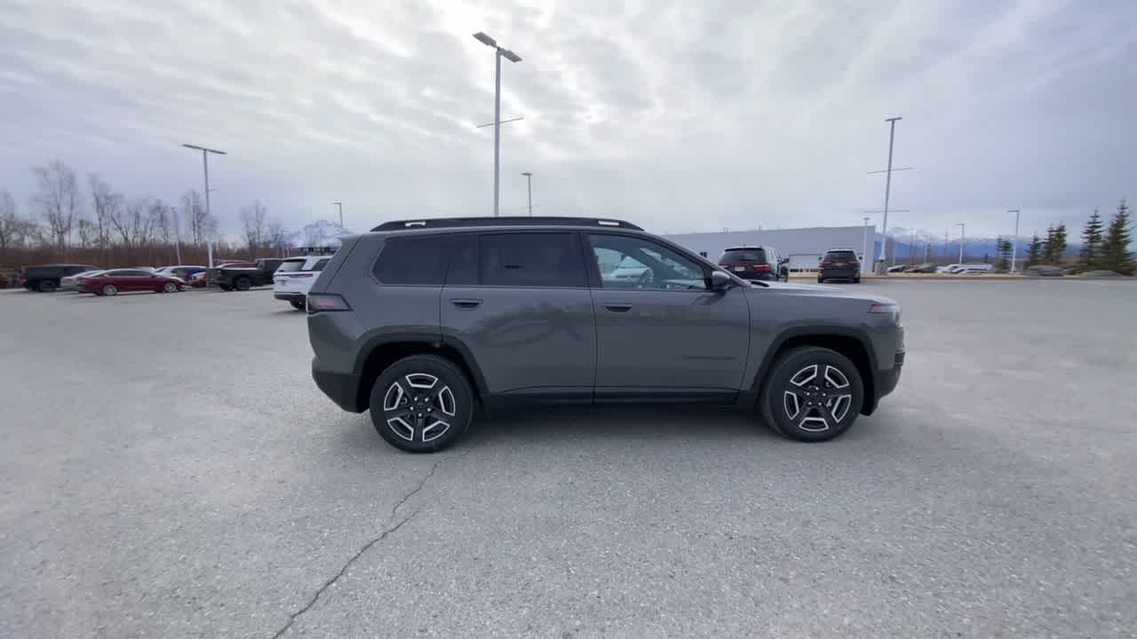 Thumbnail: 2026 Jeep Cherokee - 15