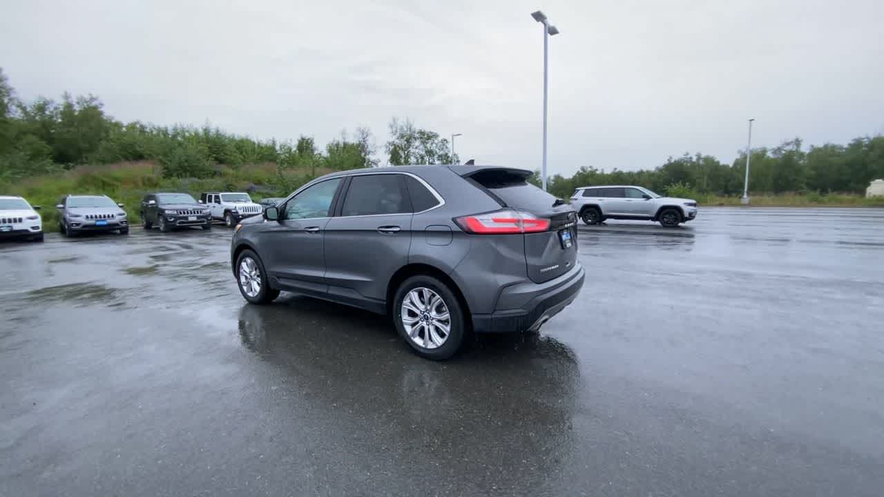 Thumbnail: 2022 Ford Edge - 9