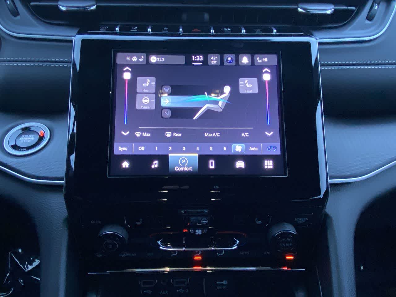 Thumbnail: 2025 Jeep Grand Cherokee - 19