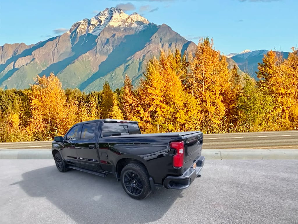 Used 2024 Chevrolet Silverado 1500 High Country Truck Crew Cab