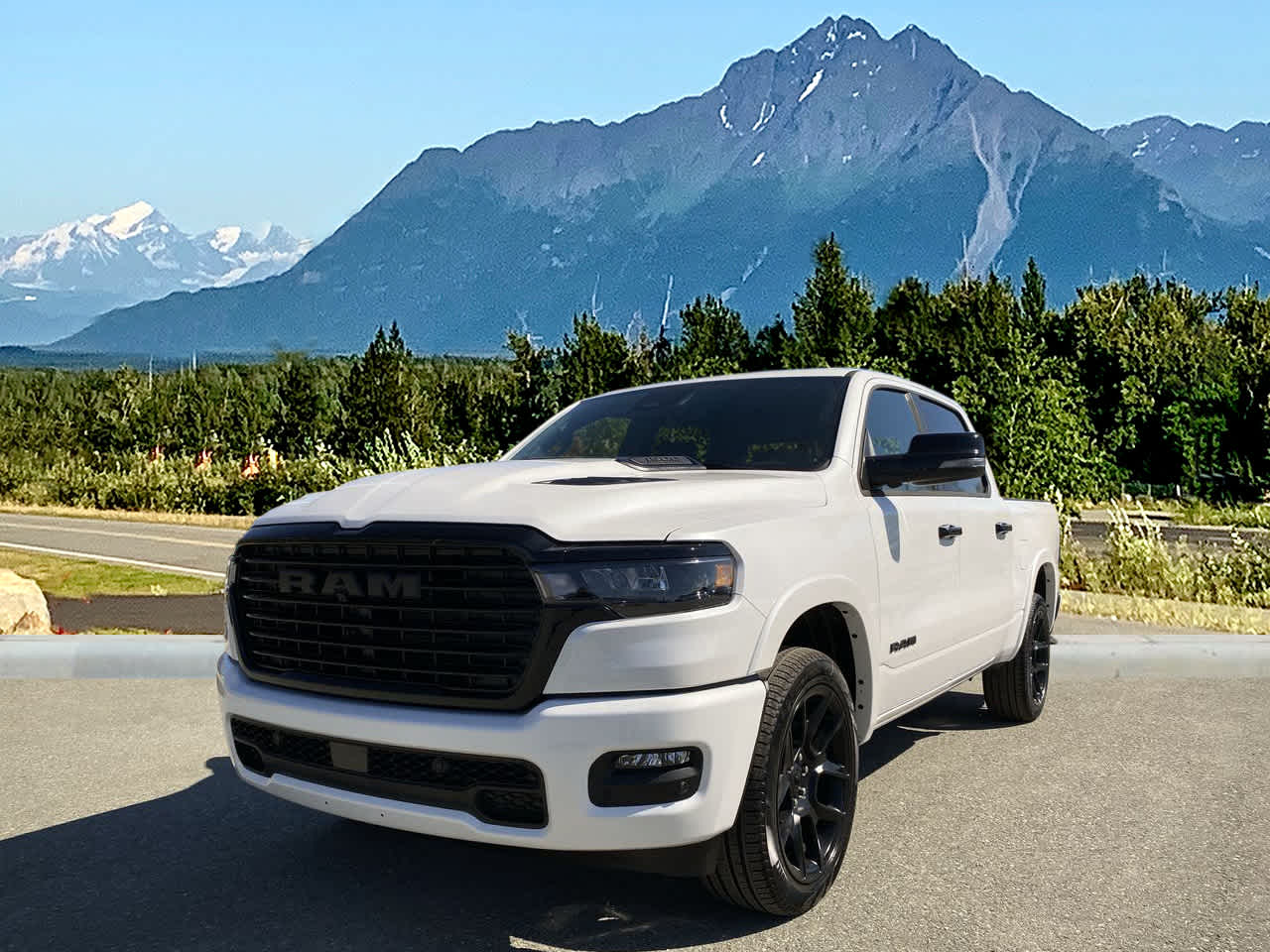 2026 RAM 1500 Laramie 4x4 Crew Cab 5'7's photo