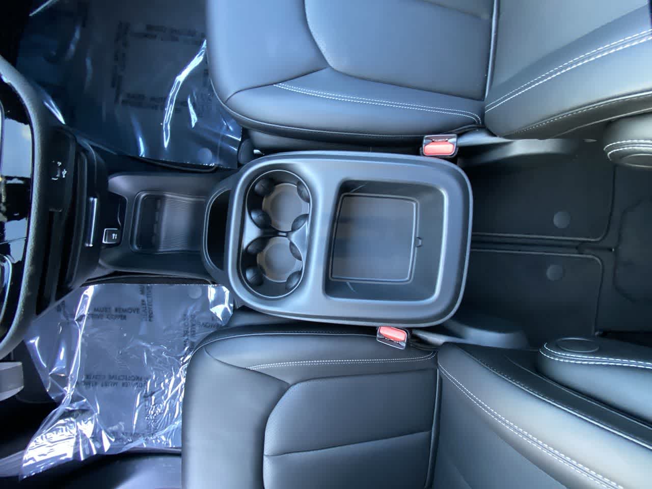 Thumbnail: 2026 Chrysler Pacifica - 21