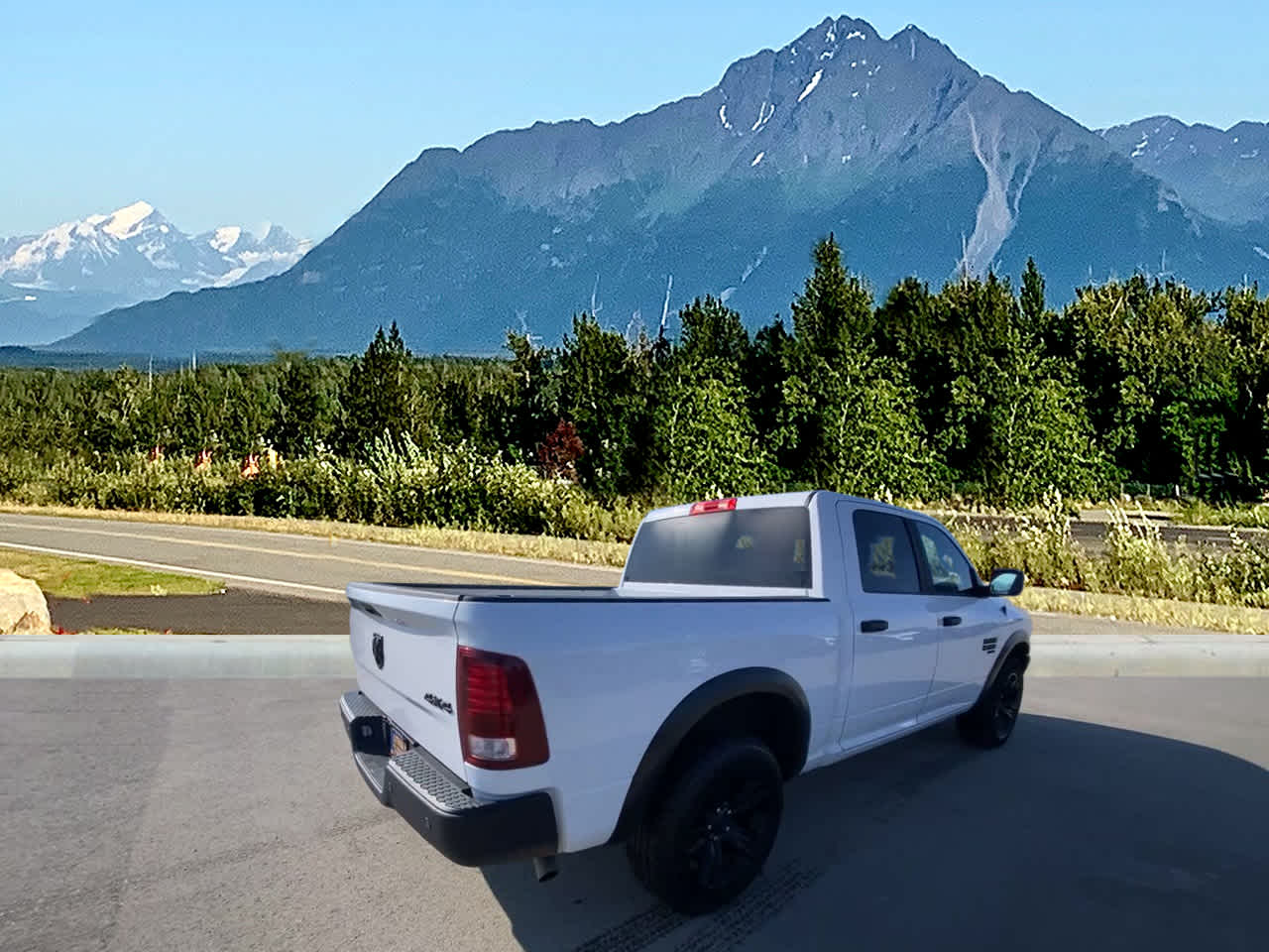 Thumbnail: 2024 RAM 1500 Classic - 5