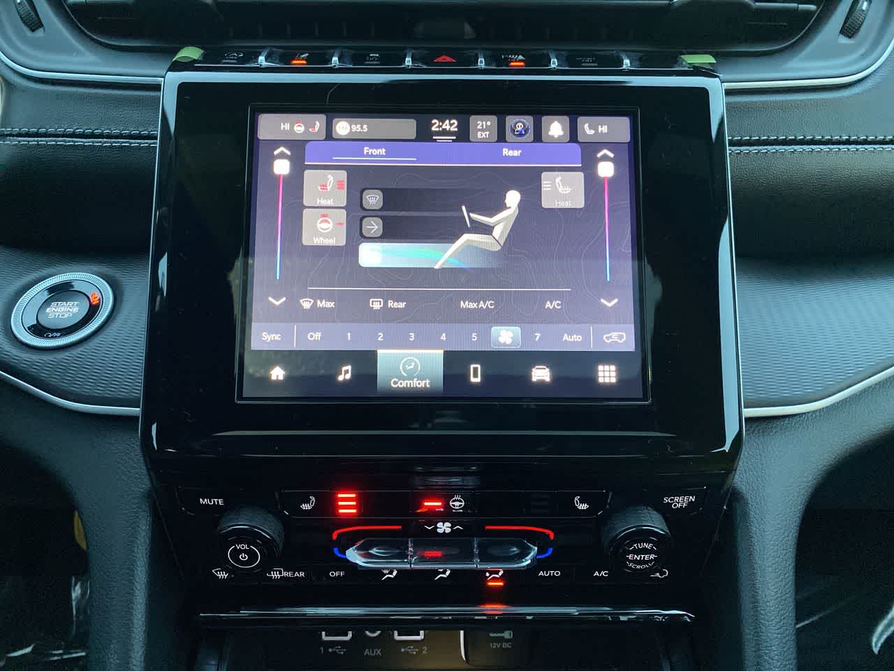 Thumbnail: 2025 Jeep Grand Cherokee - 19