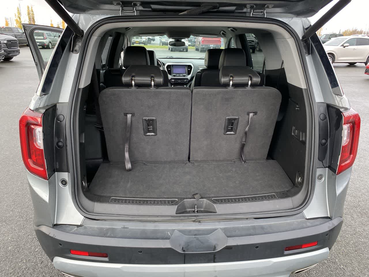 Thumbnail: 2023 GMC Acadia - 31