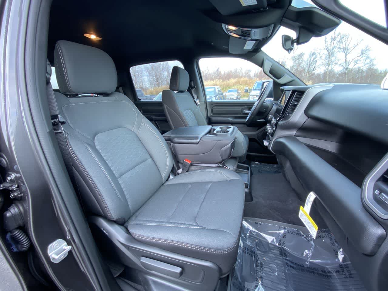 Thumbnail: 2026 RAM 1500 - 25