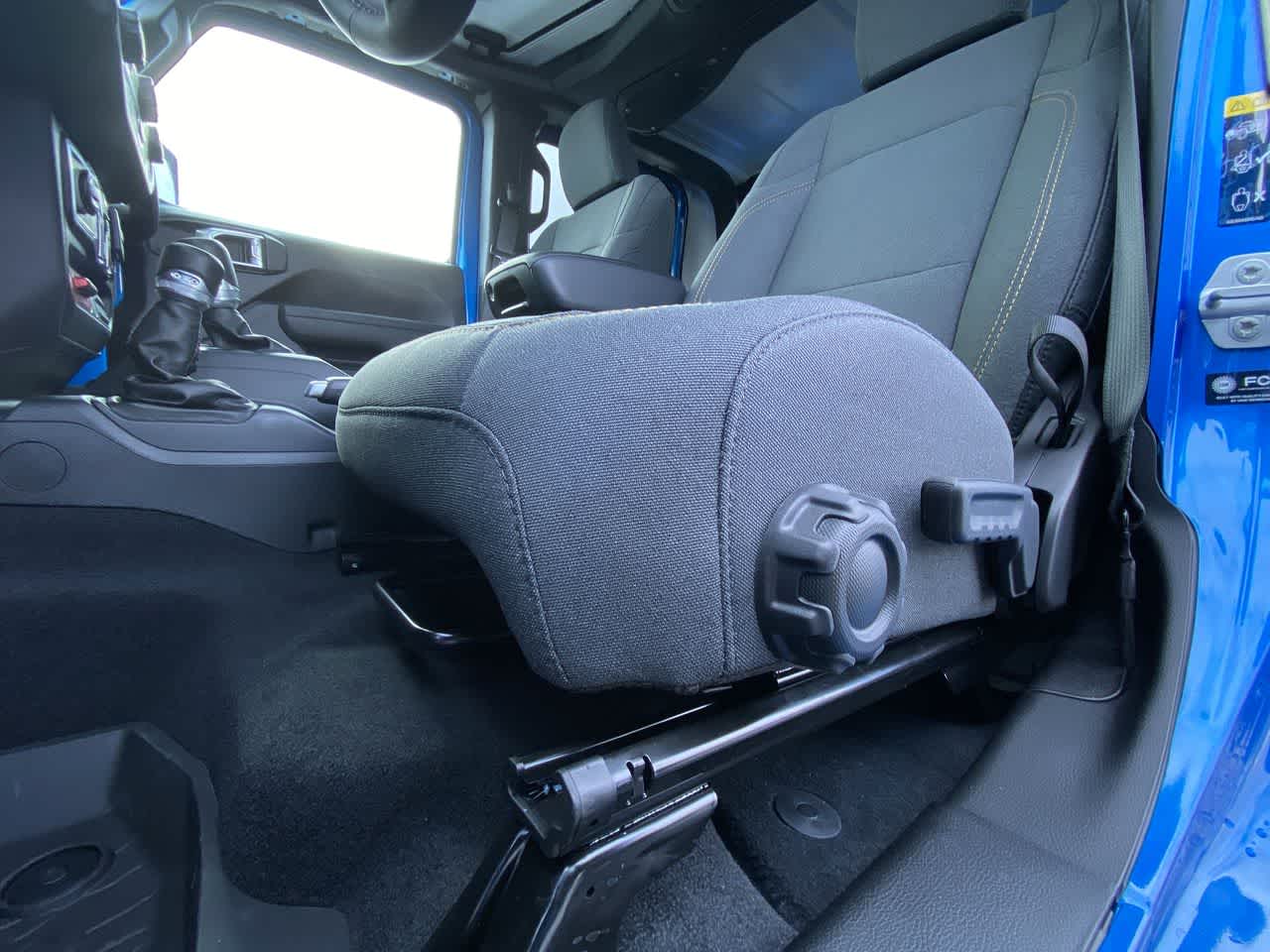 Thumbnail: 2025 Jeep Gladiator - 12