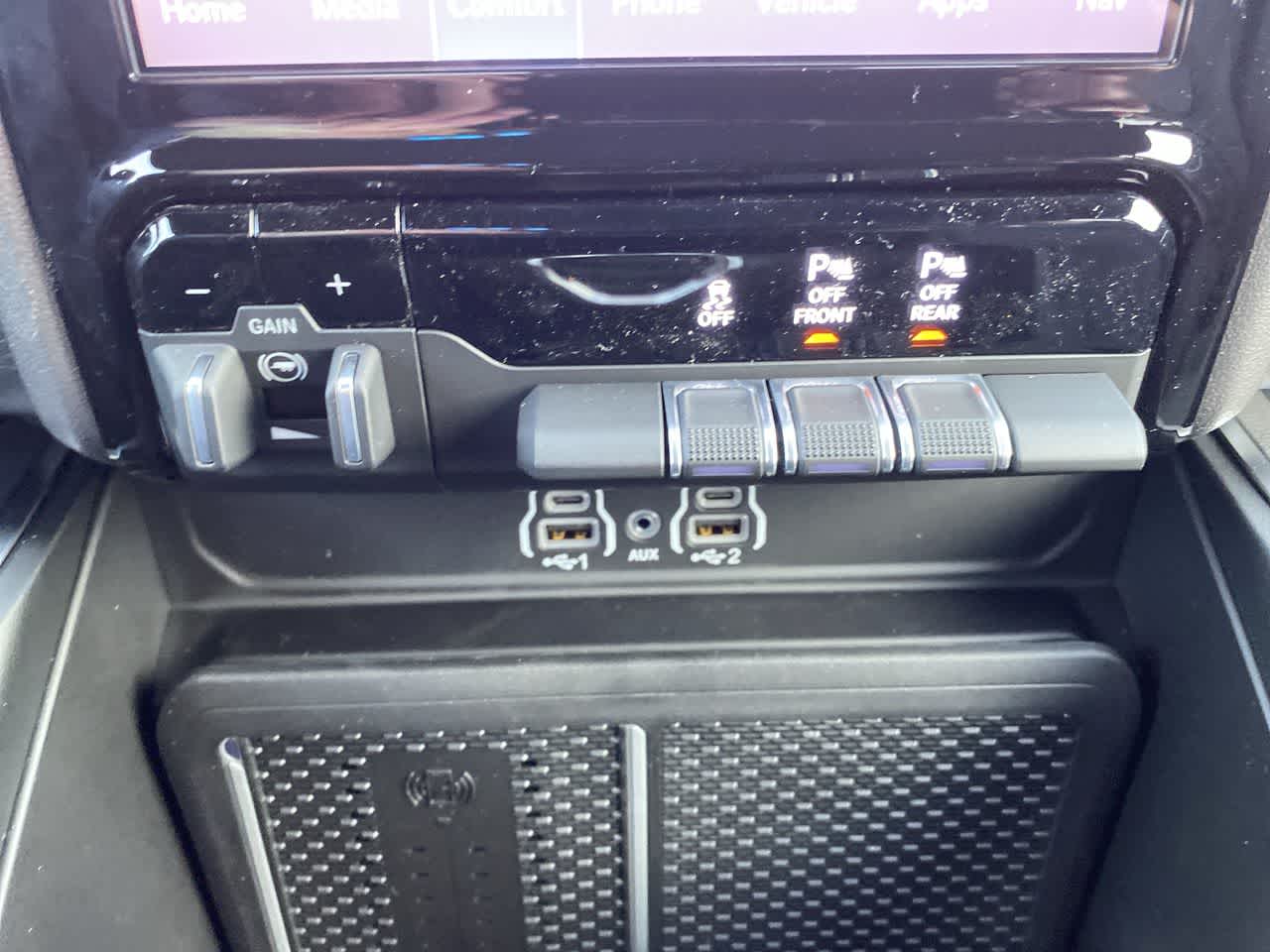 Thumbnail: 2026 RAM 1500 - 22