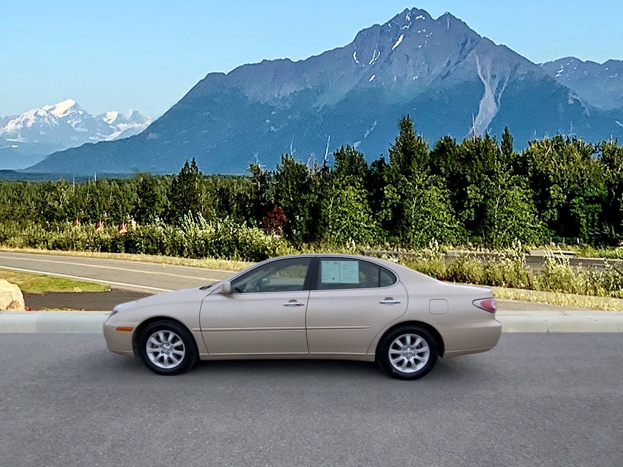 Thumbnail: 2004 Lexus ES - 2