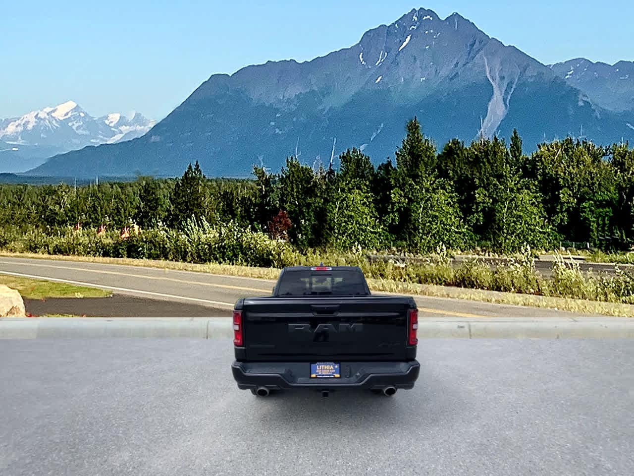 Thumbnail: 2025 RAM 1500 - 4