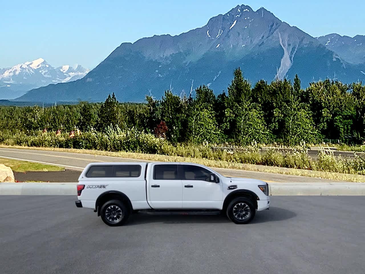 Thumbnail: 2021 Nissan Titan - 6