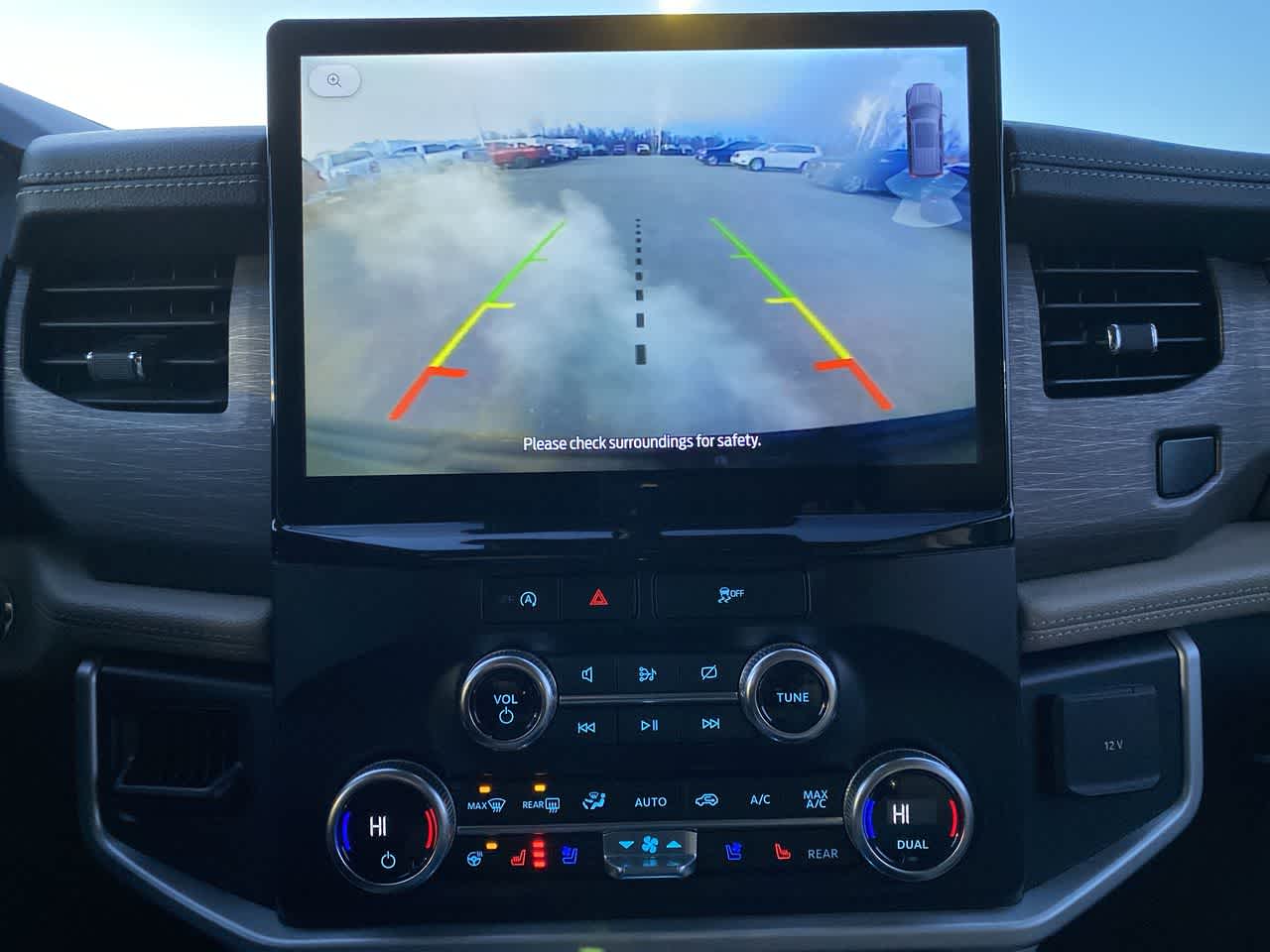 Thumbnail: 2024 Ford Expedition MAX - 17