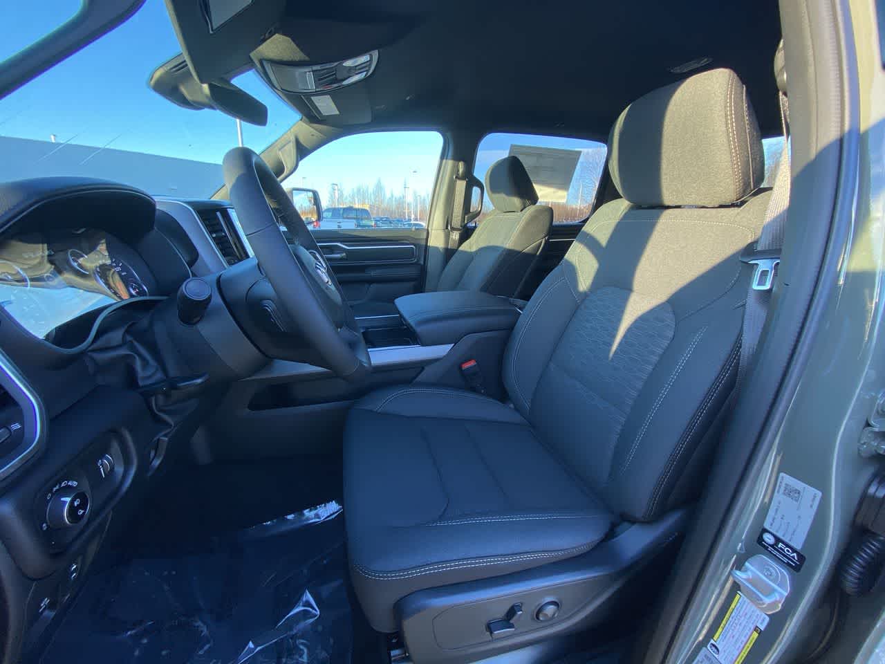 Thumbnail: 2026 RAM 1500 - 11